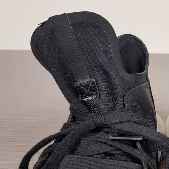 Adidas Tubular Defiant Sneaker Black Womens Size 7 - Picture 10 of 12